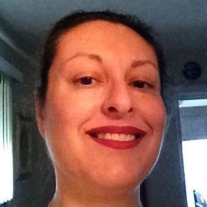 Meet your Posher, Rina